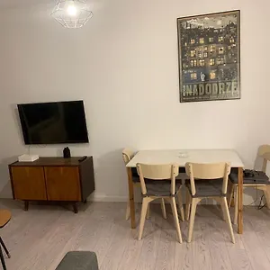 https://margaret-apartament-w-centrum-wrocawia.hotelswroclaw.com